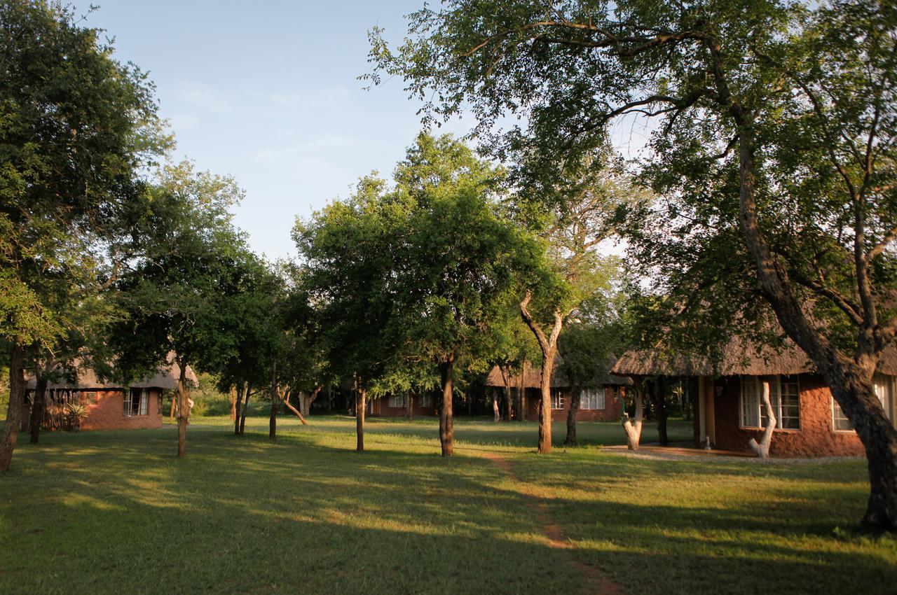 Hlane Royal National Park Villa Simunye Exterior photo